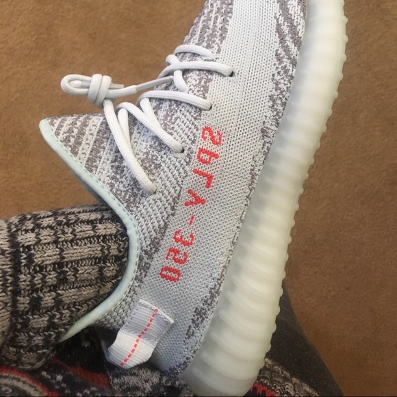 Yeezy Blutint Size (12.5) - Picture 2 of 3
